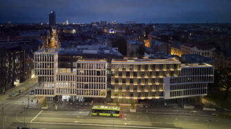 SATEKLES BIZNESA CENTRS 111